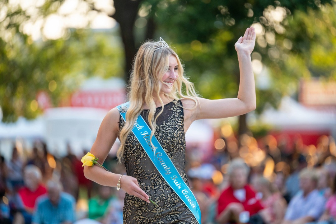 Elsie McIntosh, Black Hawk County Fair Queen