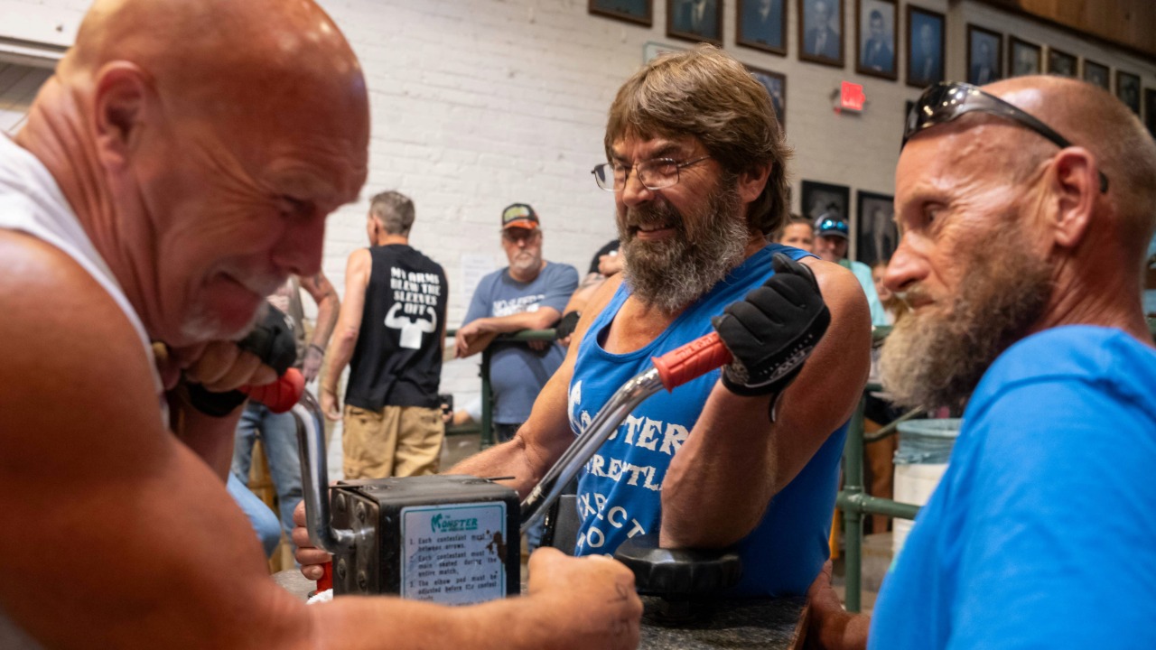 Monster Arm Wrestling