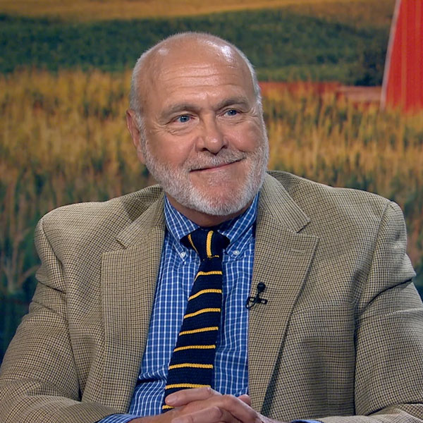 Headshot of Dan Hueber