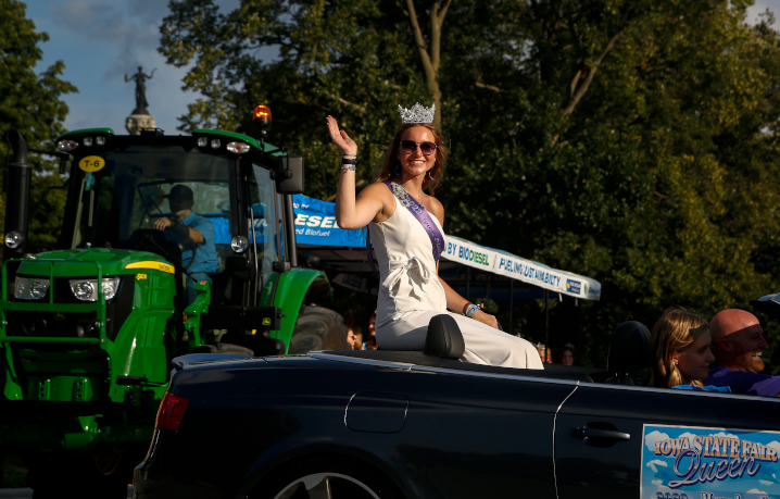 Iowa State Fair Queen Mary Ann Fox riding in the Fair parade.