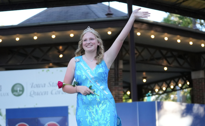 Iowa State Fair Queen participant