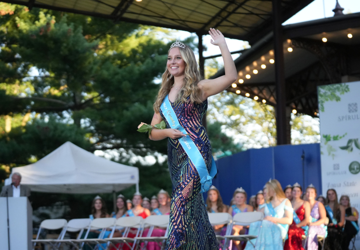 Iowa State Fair Queen participant