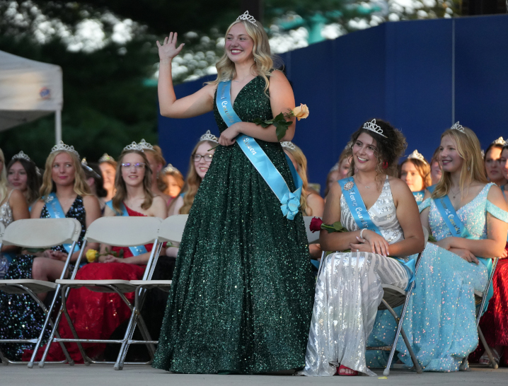 Iowa State Fair Queen participant