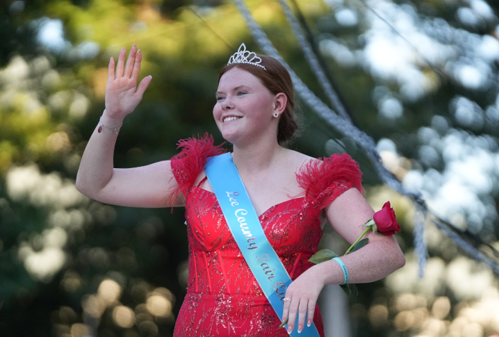 Iowa State Fair Queen participant