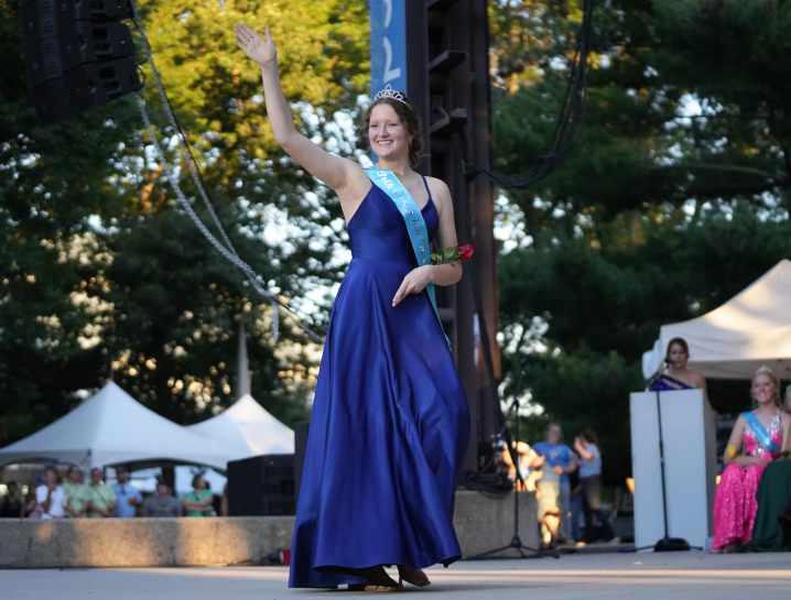 Iowa State Fair Queen participant