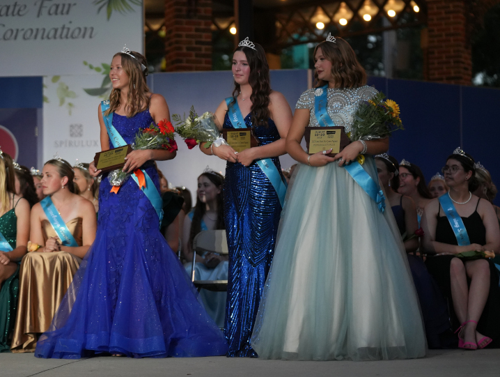 Iowa State Fair Queen award recipients