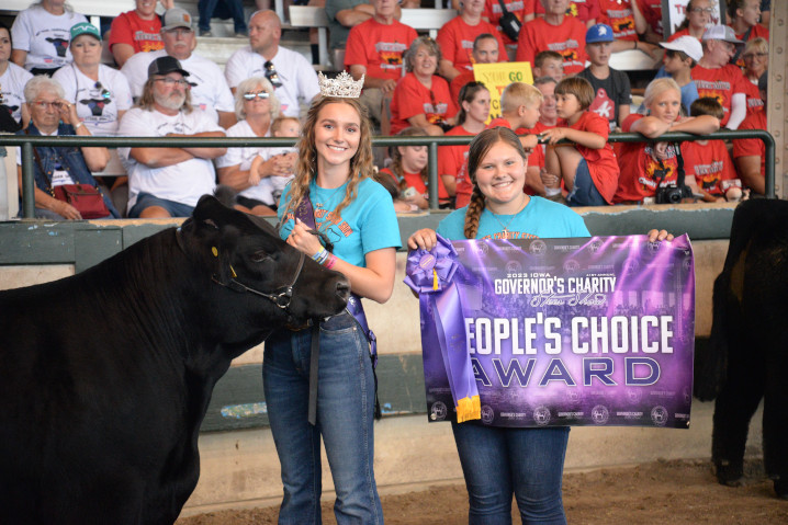 Participant in the Governor's Charity Steer Show