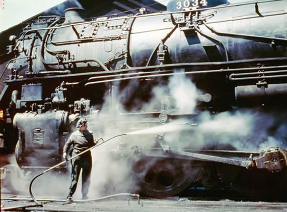 Women Railroad Wipers, 1943