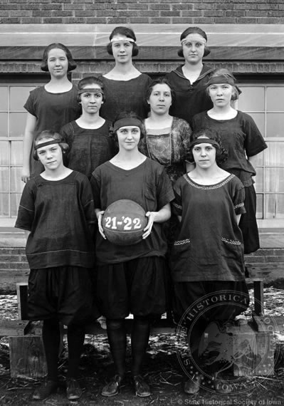 Girls' Basketball Team, Early, Iowa, 1921