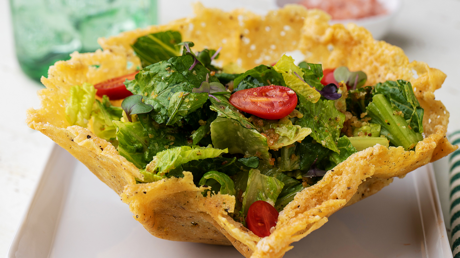 Caesar Parmesan Bowl Salad