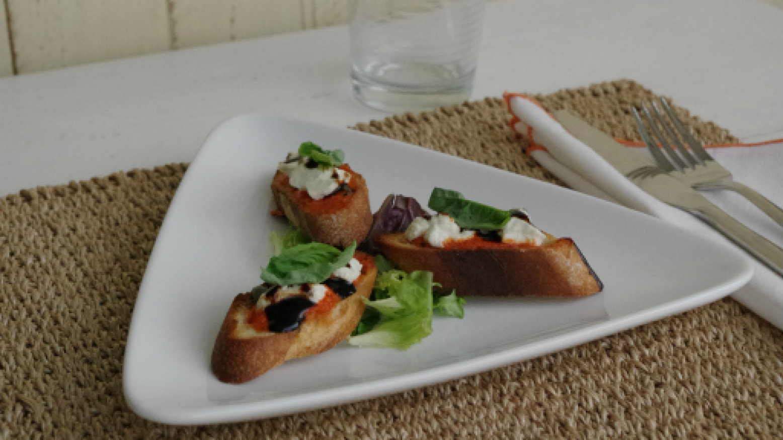 Goat Cheese Crostini