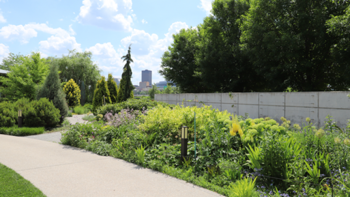 Outside garden at Greater Des Moines Botanical Garden