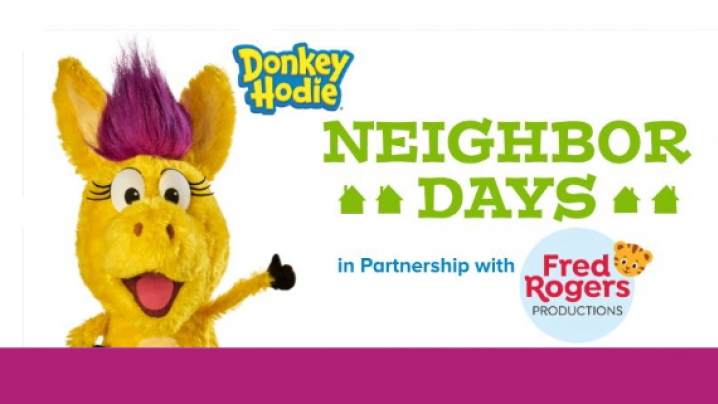 Donkey Hodie waving