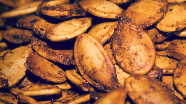 Spicy Roasted Pumpkin Seeds 