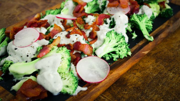 Broccoli Salad with Blue Cheese and Bacon Dressing
