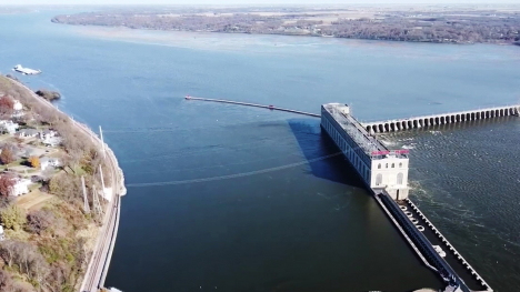 An arial view of the Keokuk-Hamilton Dam.