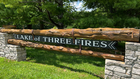 The Lake of Three Fires state park enterance sign.