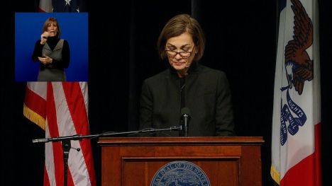 Iowa Gov. Kim Reynolds Press Conference | December 3, 2020