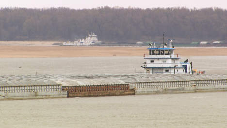 barge traffic