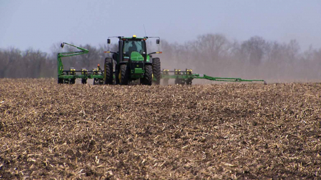 Tractor planting