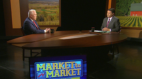 Chris Robinson and Paul Yeager at the Market to Market desk.